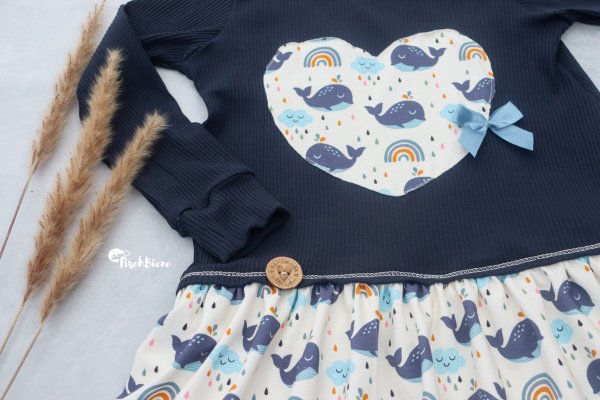 Preview: Jersey Wale auf hoher See